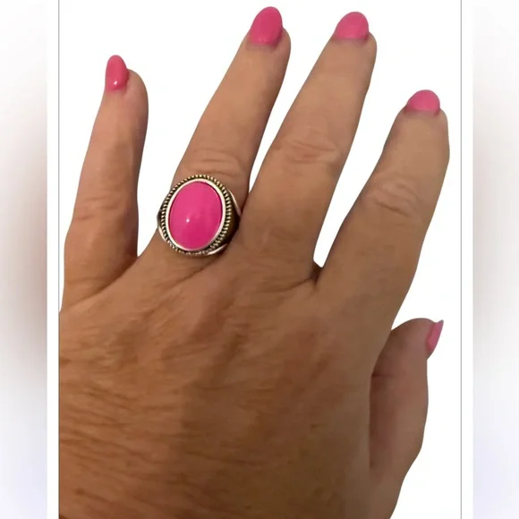 Elegant Pink Stone Ring - Picture 3 of 5